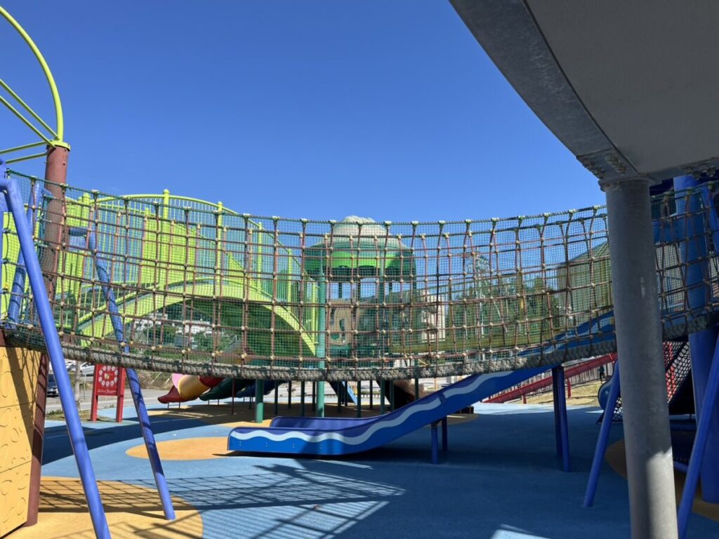 巨大遊具の内部構造