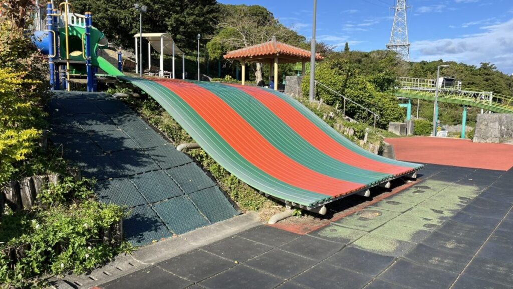浦添大公園の複合遊具3