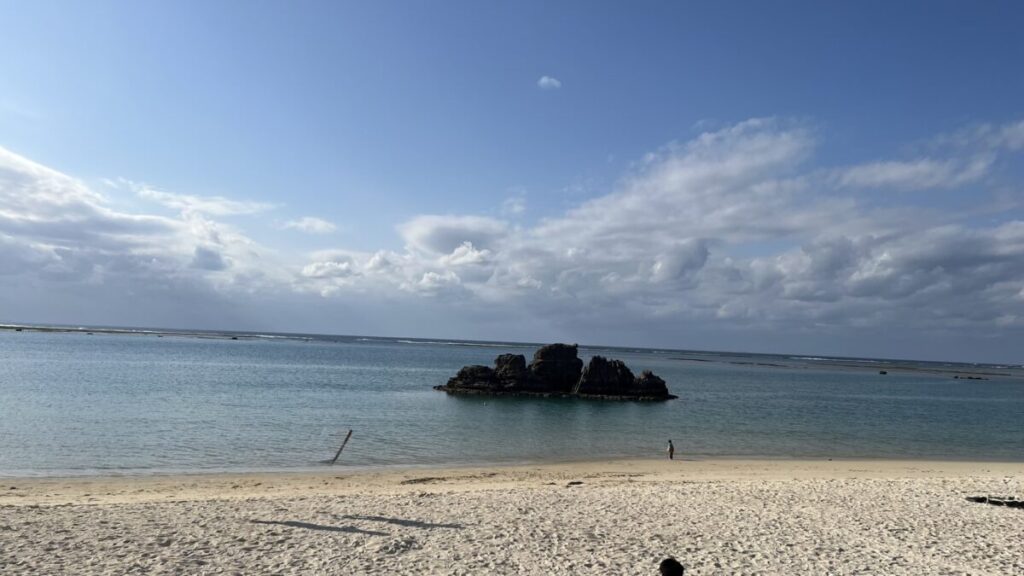 目の前のビーチ