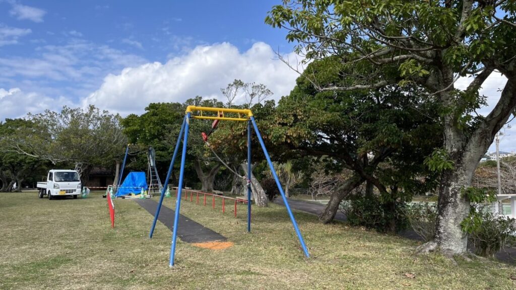 豊見城総合公園 ターザンロープ