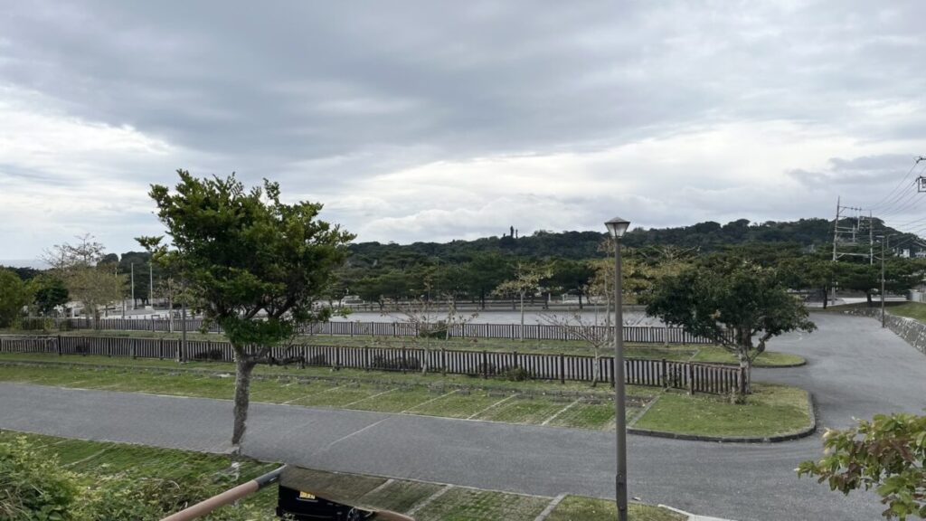 平和記念公園 駐車場