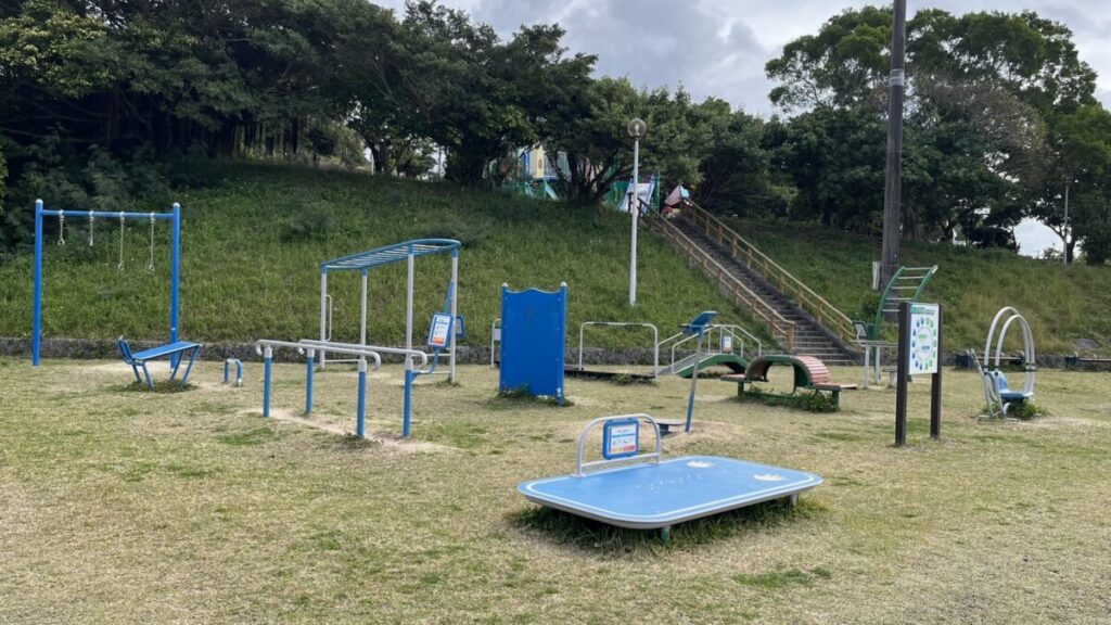 宮城公園の健康遊具2